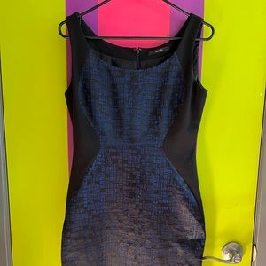 Tahari sleeveless work dress sz 6